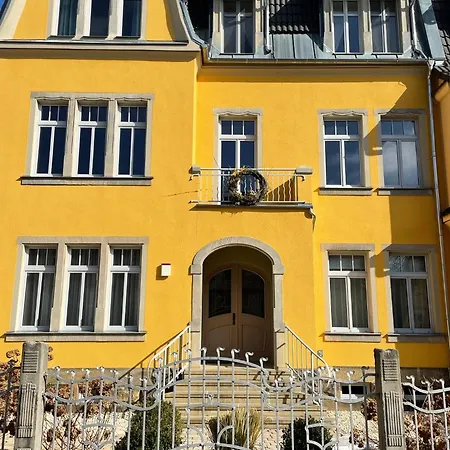 Beethoven-12 Apartment *